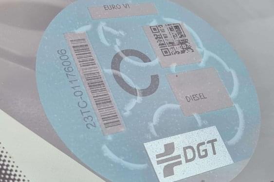 VOLKSWAGEN CRAFTER CHASIS 35 CABINA SIMPLE L4 BATALLA LARGA 2021 de segunda mano