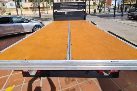VOLKSWAGEN CRAFTER CHASIS 35 CABINA SIMPLE L4 BATALLA LARGA 2021 de segunda mano