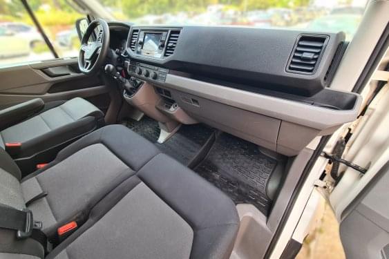 VOLKSWAGEN CRAFTER CHASIS 35 CABINA SIMPLE L4 BATALLA LARGA 2021 de segunda mano