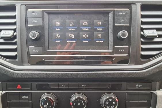 VOLKSWAGEN CRAFTER CHASIS 35 CABINA SIMPLE L4 BATALLA LARGA 2021 de segunda mano