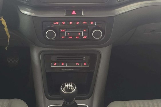 SEAT ALHAMBRA 2.0TDI 140cv. STYLE 2011 de segunda mano