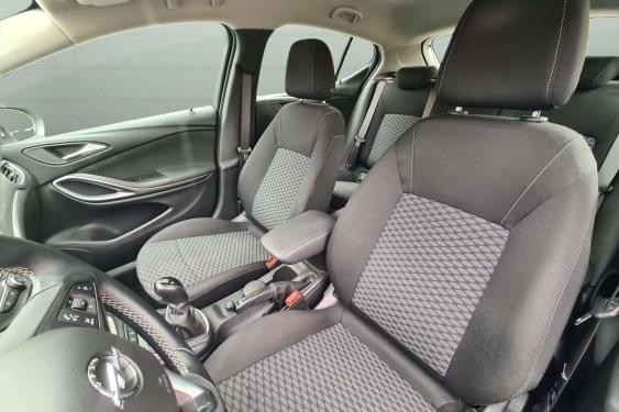 OPEL ASTRA 1.0 turbo  105cv. SELECTIVE 2016 de segunda mano