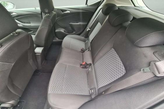 OPEL ASTRA 1.0 turbo  105cv. SELECTIVE 2016 de segunda mano