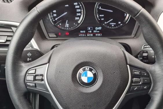 BMW SERIE 1 116i 110cv. 2020 de segunda mano