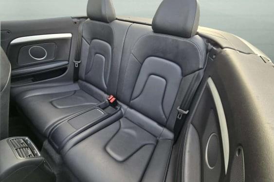 AUDI A5 Cabrio 2.0TSI 211cv. DSG QUATTRO S-LINE 2011 de segunda mano