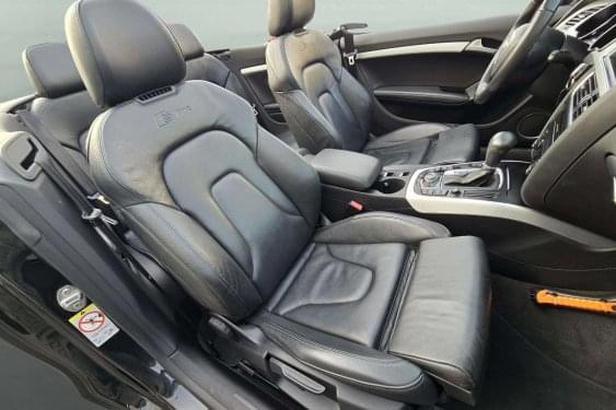 AUDI A5 Cabrio 2.0TSI 211cv. DSG QUATTRO S-LINE 2011 de segunda mano