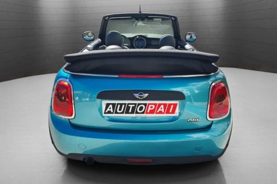 MINI MINI ONE CABRIO 1.2i 102cv. 2016 de segunda mano