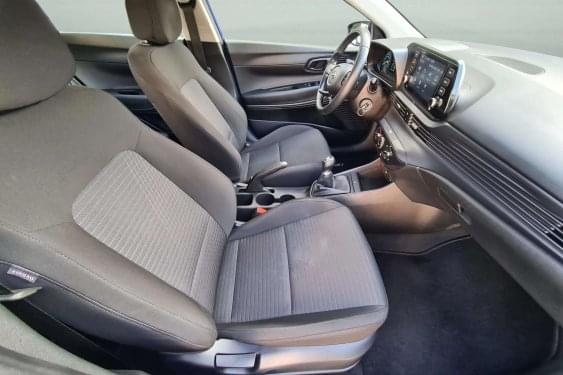 HYUNDAI I20 1.2 MPI 82cv. KLASS 2022 de segunda mano
