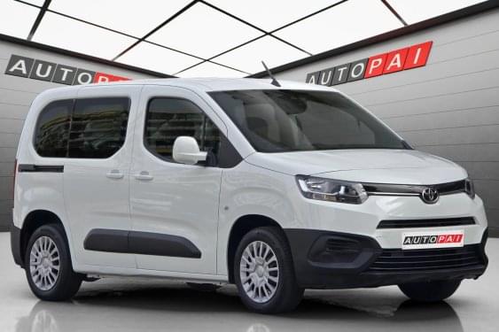 TOYOTA PROACE CITY COMBI 1.5d 100cv. 2021 de segunda mano
