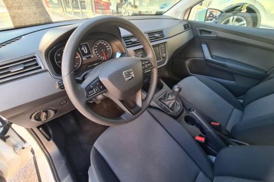 SEAT ARONA 1.6 TDI 95cv. REFERENCE 2020 de segunda mano
