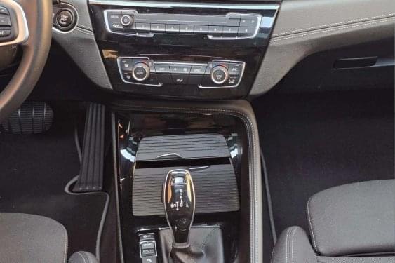 BMW X2 SDRIVE18iA 1.5i 136cv. AUTOM. PackM 2021 de segunda mano