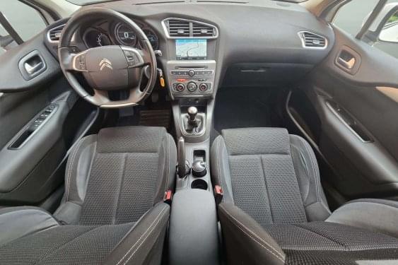CITROEN C4 1.6 BlueHDI 100cv. LIVE EDITION 2017 de segunda mano