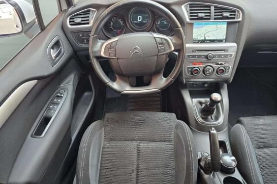 CITROEN C4 1.6 BlueHDI 100cv. LIVE EDITION 2017 de segunda mano