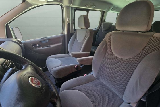 FIAT SCUDO 2.0 Multijet 130cv. 8 plazas 2015 de segunda mano
