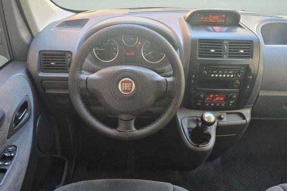 FIAT SCUDO 2.0 Multijet 130cv. 8 plazas 2015 de segunda mano