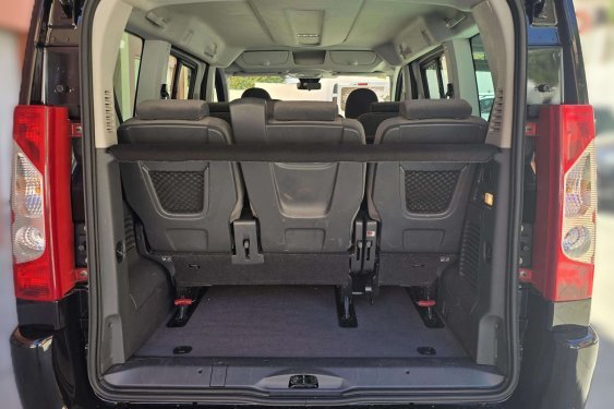 FIAT SCUDO 2.0 Multijet 130cv. 8 plazas 2015 de segunda mano