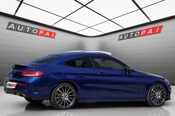 MERCEDES CLASE C C300 Coupé 245cv. autom. 2017 de segunda mano