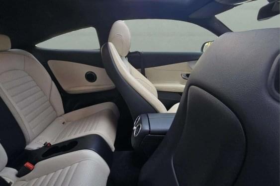 MERCEDES CLASE C C300 Coupé 245cv. autom. 2017 de segunda mano