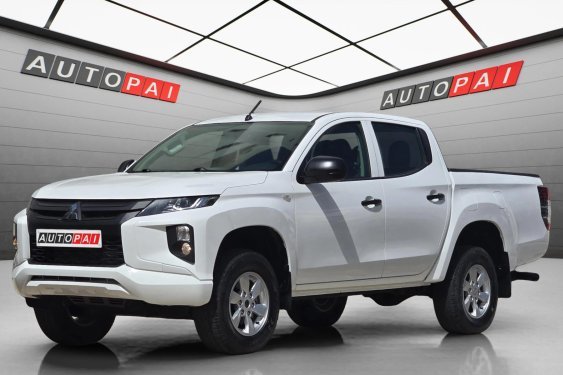 MITSUBISHI L200 220 DI-D M-PRO DOBLE CABINA 2.3D 150cv.