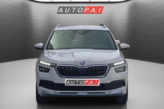 SKODA KAMIQ 1.0 TSI 110cv. DSG LIVE 2021 de segunda mano