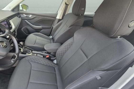 SKODA KAMIQ 1.0 TSI 110cv. DSG LIVE 2021 de segunda mano