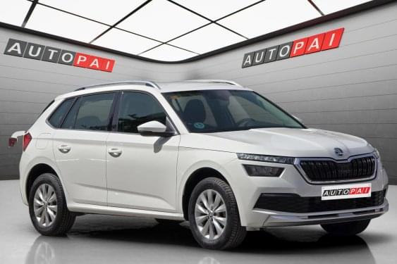 SKODA KAMIQ 1.0 TSI 110cv. DSG LIVE 2021 de segunda mano