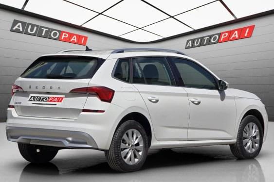 SKODA KAMIQ 1.0 TSI 110cv. DSG LIVE 2021 de segunda mano