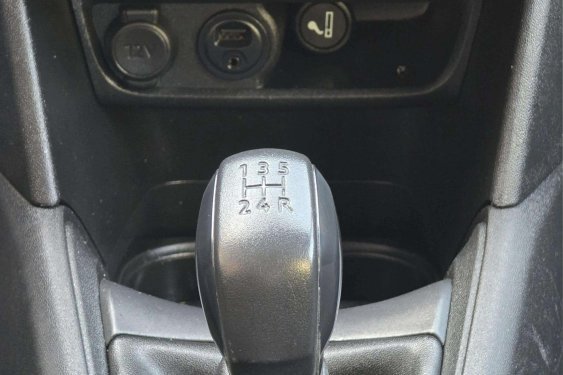PEUGEOT 208 1.6 BlueHDI 75cv. ACCESS 2018 de segunda mano
