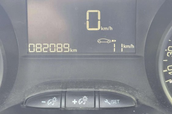 PEUGEOT 208 1.6 BlueHDI 75cv. ACCESS 2018 de segunda mano