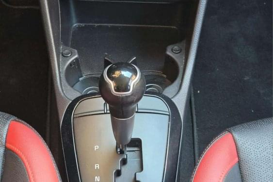 KIA PICANTO 1.2 CVVT 84cv. GT-LINE AUTOMÁTICO 2019 de segunda mano