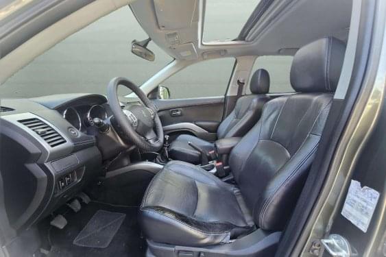 PEUGEOT 4007 2.2HDI 160cv. 4WD SPORT LINE 7 plazas 2011 de segunda mano