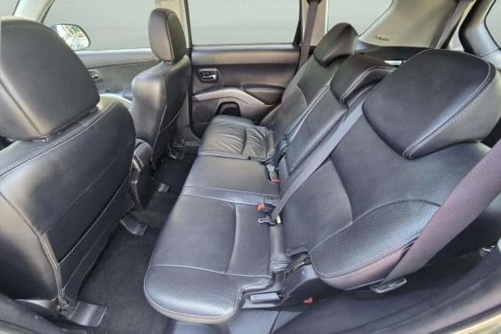 PEUGEOT 4007 2.2HDI 160cv. 4WD SPORT LINE 7 plazas 2011 de segunda mano