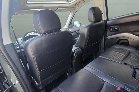 PEUGEOT 4007 2.2HDI 160cv. 4WD SPORT LINE 7 plazas 2011 de segunda mano