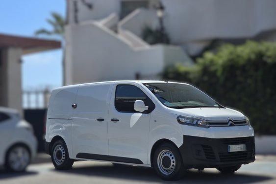 CITROEN JUMPY VAN Talla M 1.5 BlueHDI 100cv. 2022 de segunda mano