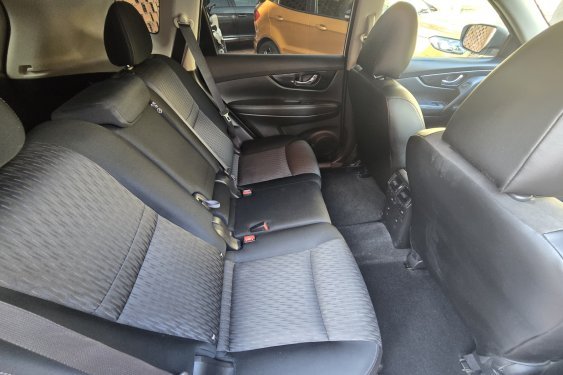 NISSAN X-TRAIL 1.7 dci 150cv. 4x4 ACENTA 5 plazas 2020 de segunda mano
