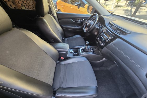 NISSAN X-TRAIL 1.7 dci 150cv. 4x4 ACENTA 5 plazas 2020 de segunda mano