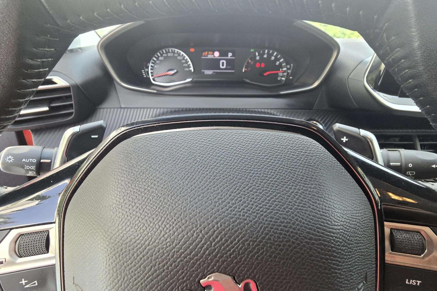 PEUGEOT 208 1.2 100cv. S&S EAT8 automático ALLURE 24