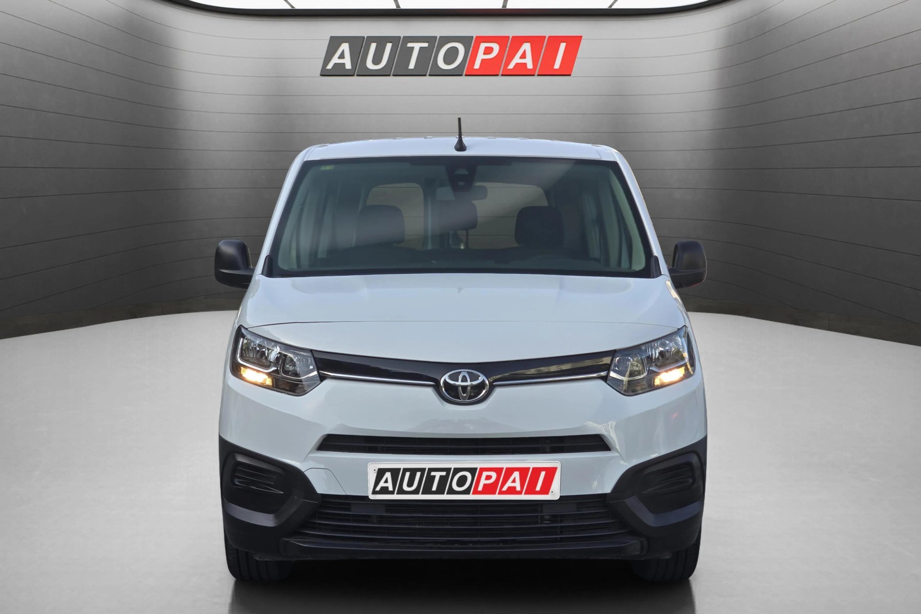TOYOTA PROACE CITY VERSO 1.5d 100cv. 4