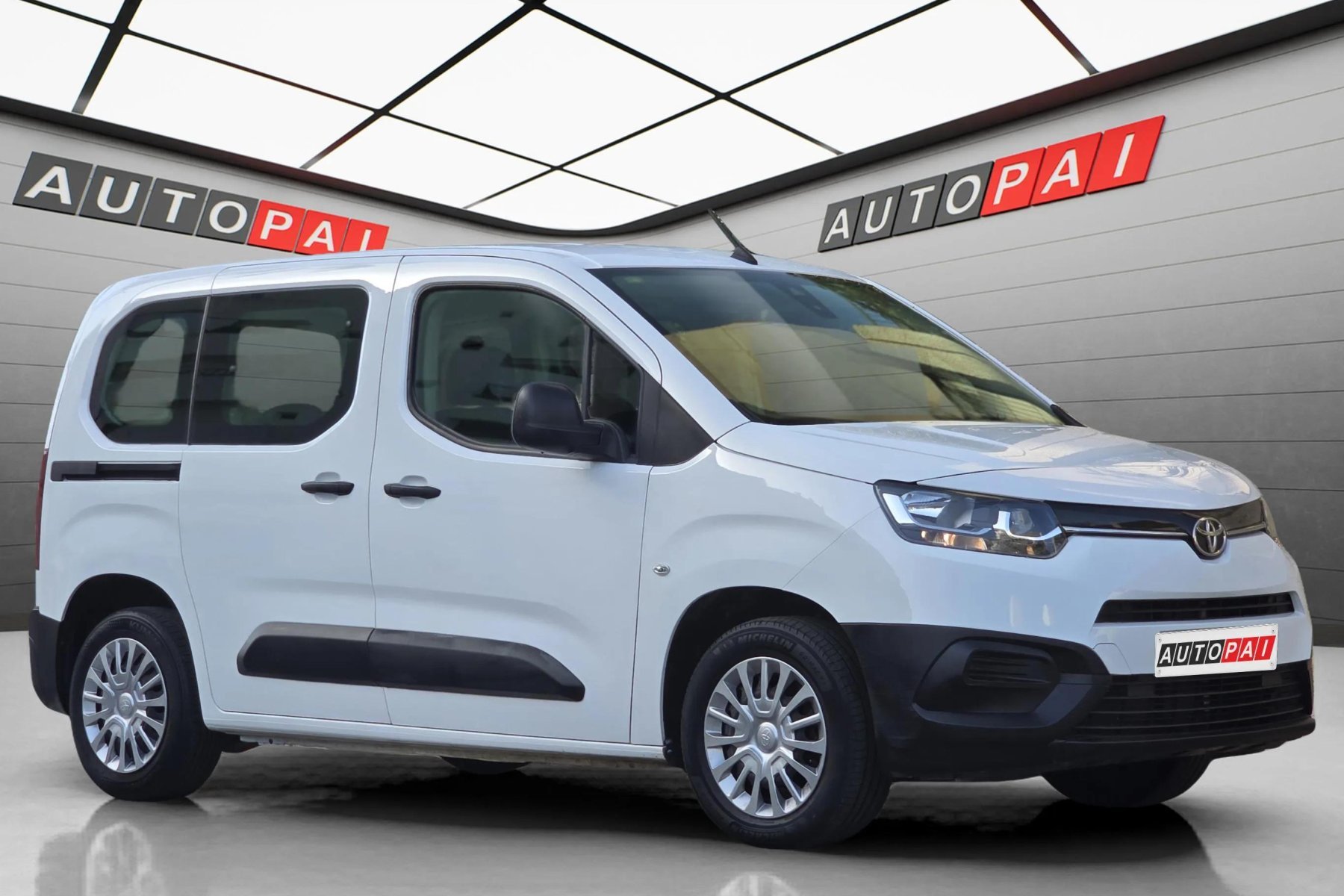 TOYOTA PROACE CITY VERSO 1.5d 100cv. 10