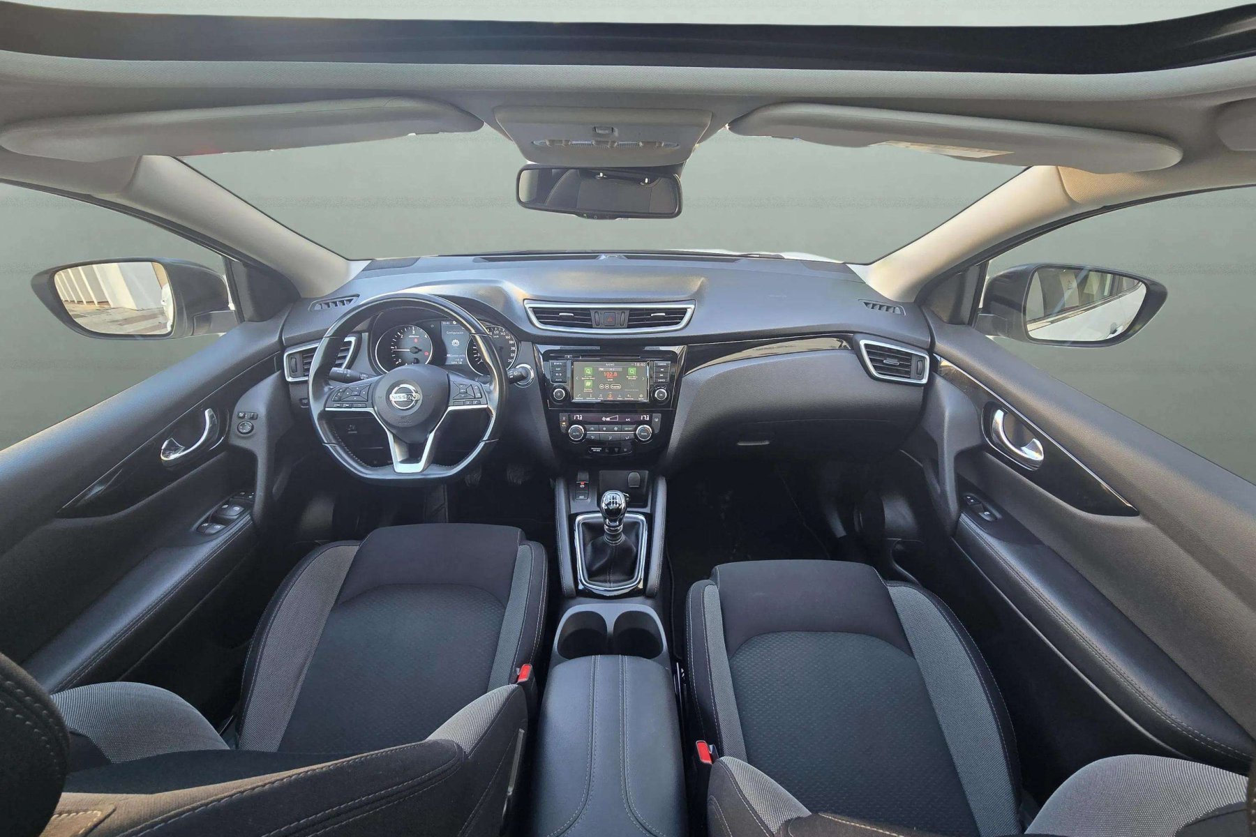 NISSAN QASHQAI 1.7 dci 150cv. N-Connecta 4x2 13