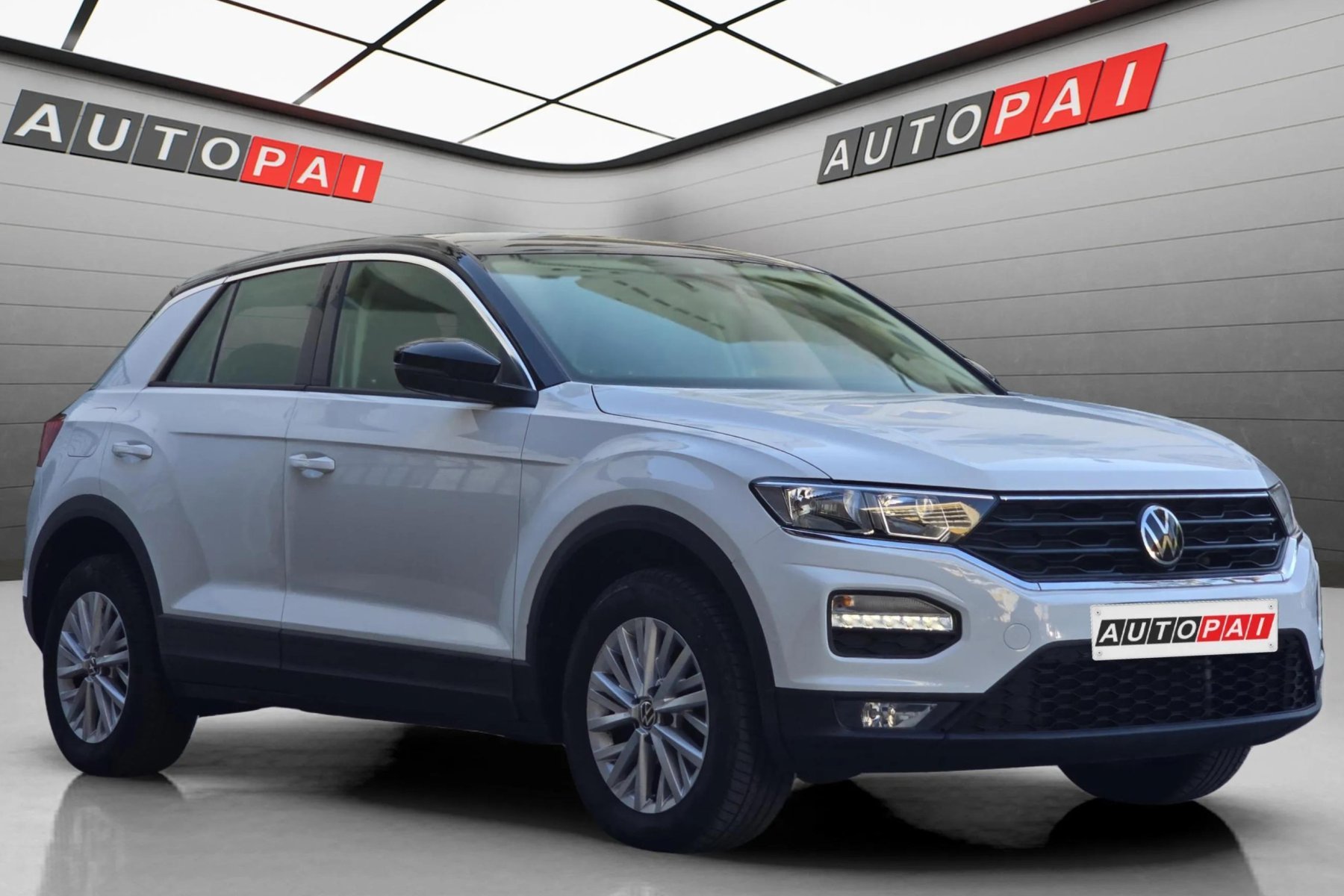 VOLKSWAGEN T-ROC 1.6 TDI 115cv. ADVANCED 3 