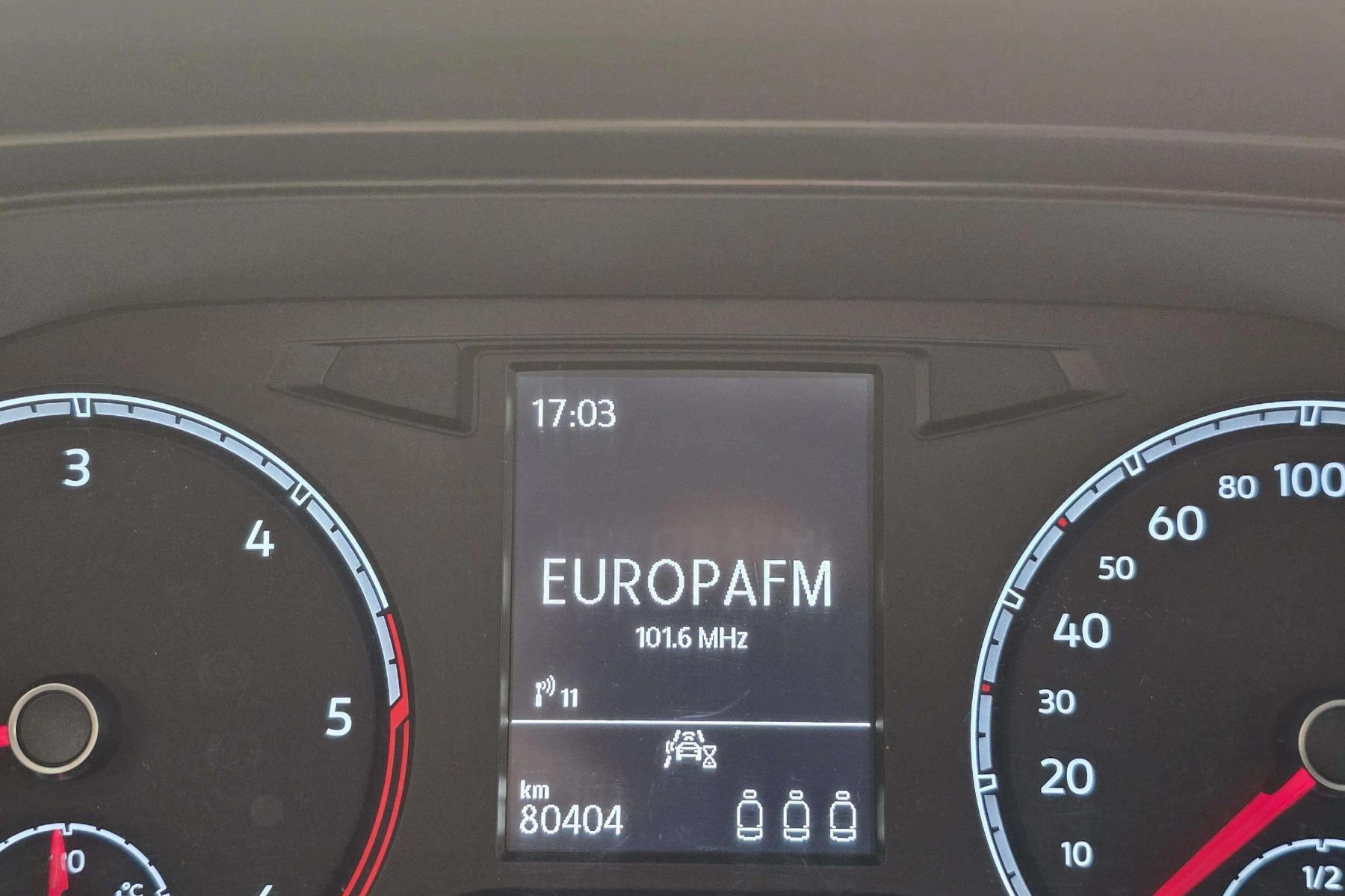VOLKSWAGEN T-ROC 1.6 TDI 115cv. ADVANCED 21 