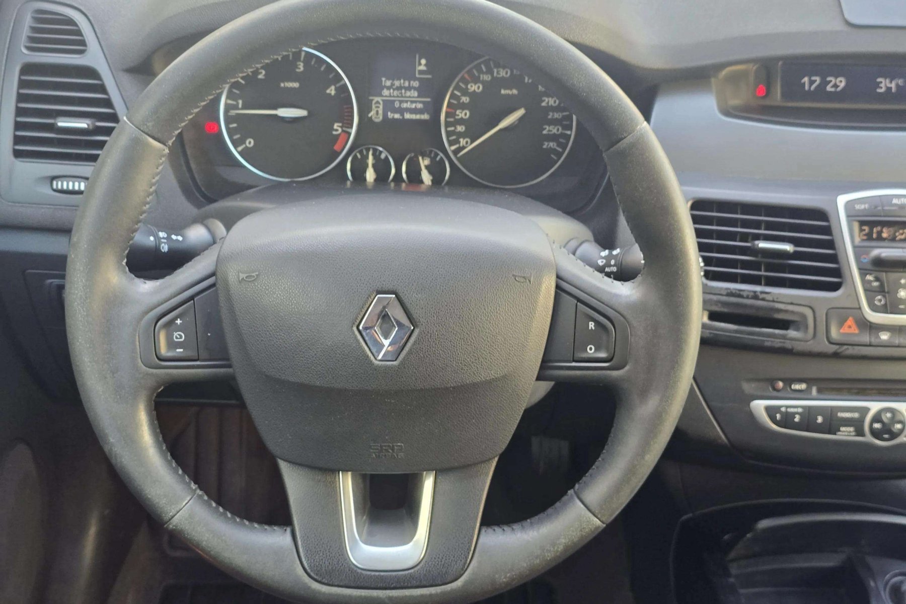RENAULT LAGUNA 2.0dci 130cv. 11