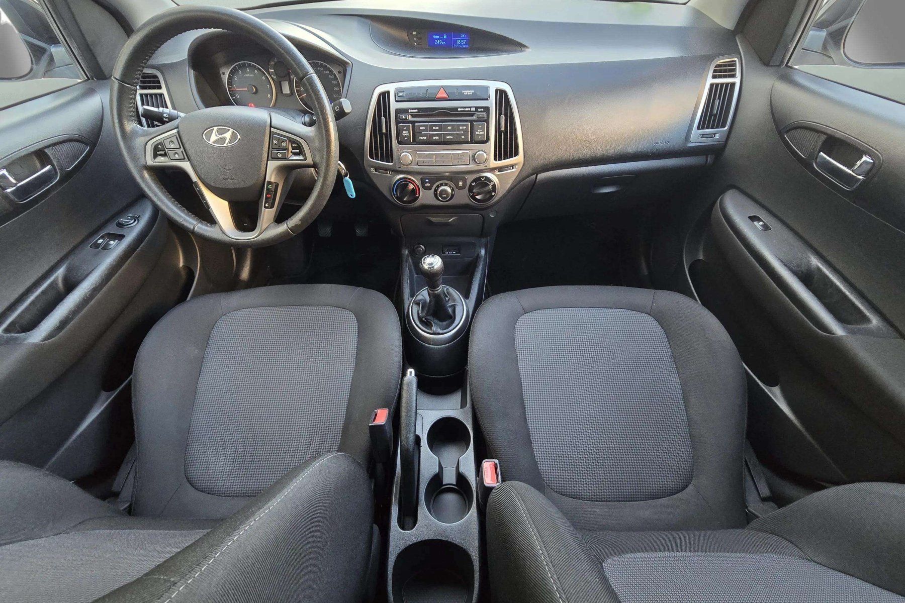 HYUNDAI I20 1.2 MPi 85cv. GO! 8 