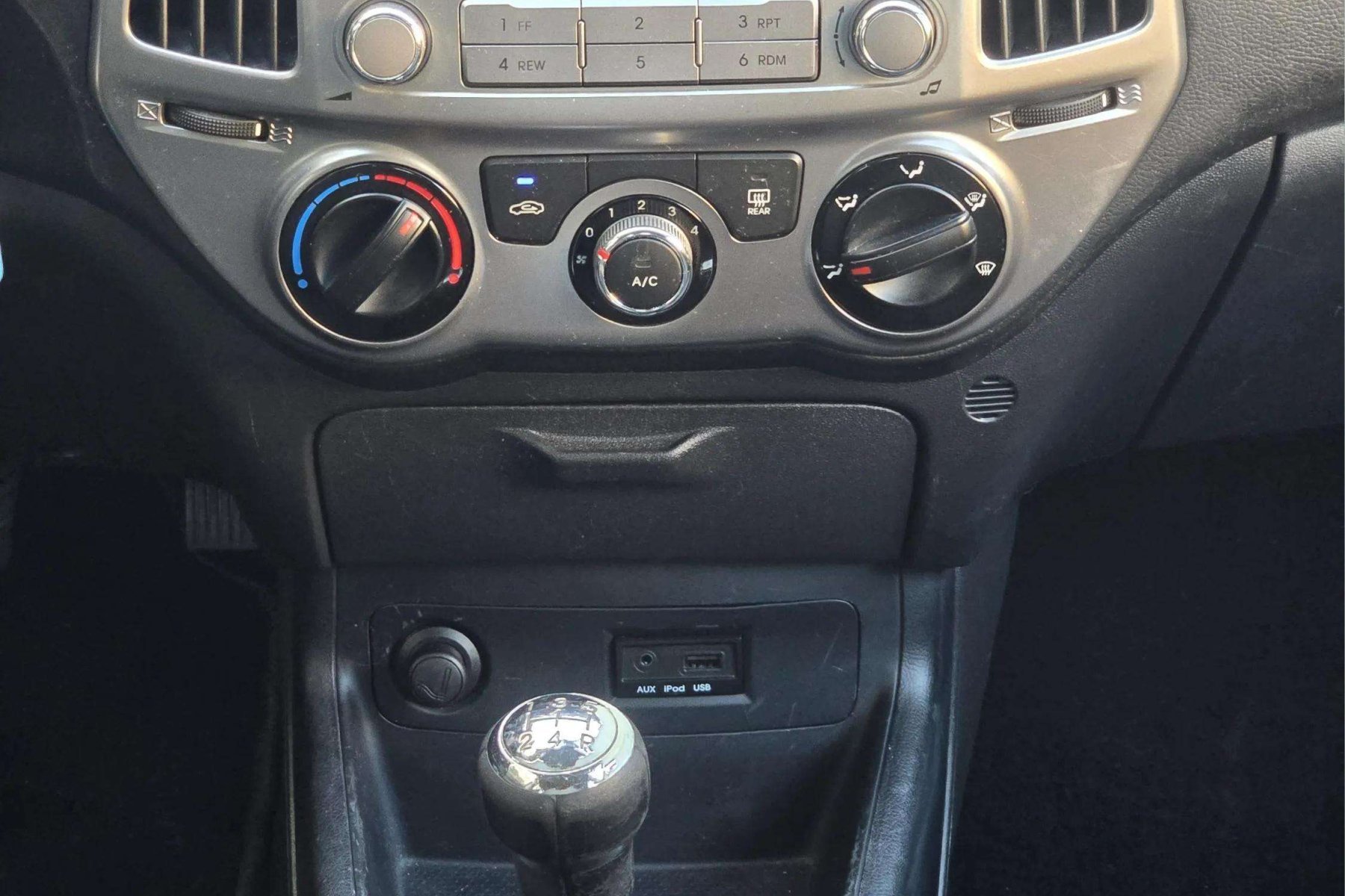 HYUNDAI I20 1.2 MPi 85cv. GO! 12 