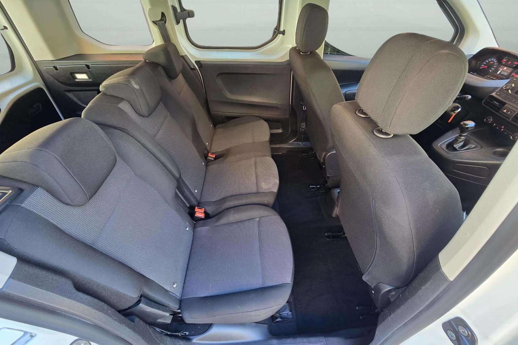 PEUGEOT RIFTER 1.5d 100cv. ACTIVE 13