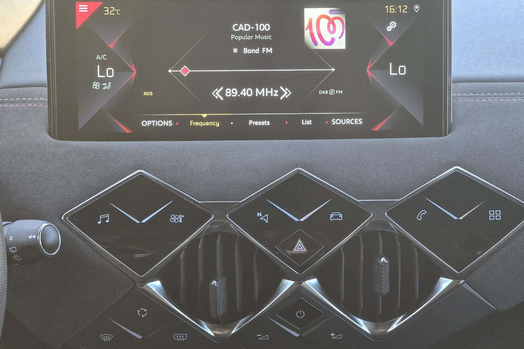 DS DS 3 CROSSBACK 1.2i 100cv. PERFORMANCE LINE 15