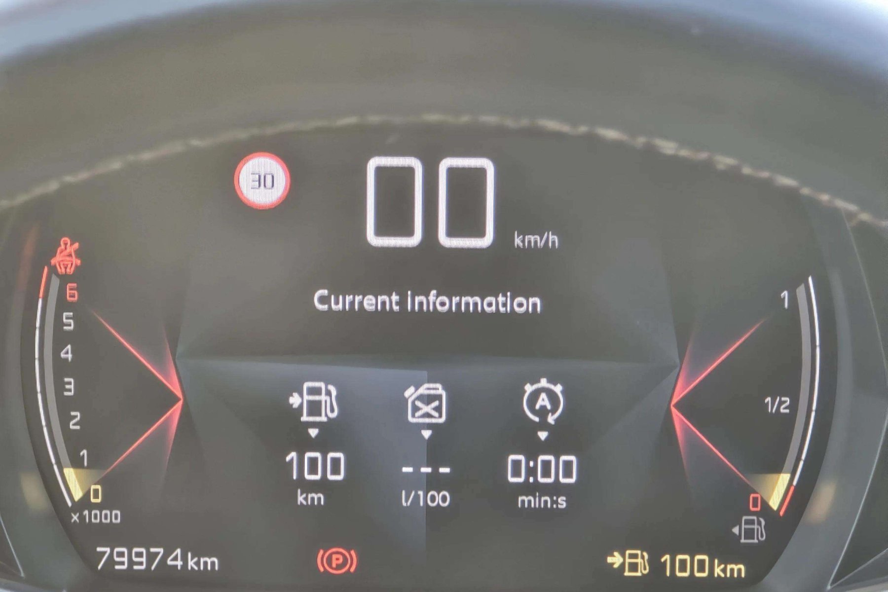 DS DS 3 CROSSBACK 1.2i 100cv. PERFORMANCE LINE 17