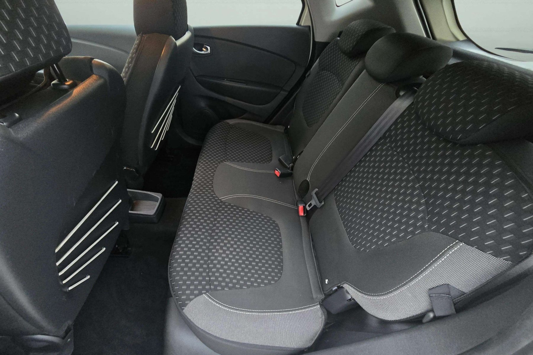 RENAULT CAPTUR 1.5dci 90cv. DYNAMIQUE 37 