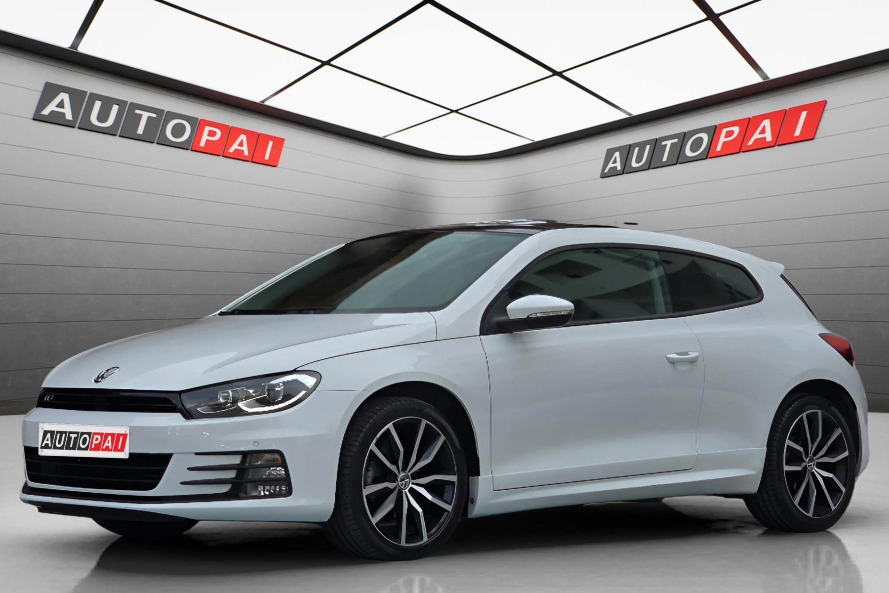 imagen de VOLKSWAGEN SCIROCCO 1.4 TSI 125cv. R-Line - REF: 01049